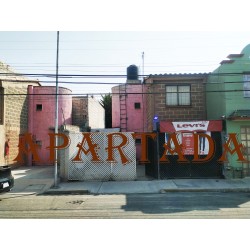Casa sobre avenida en venta en Facc. Geovillas al sur de Pachuca
